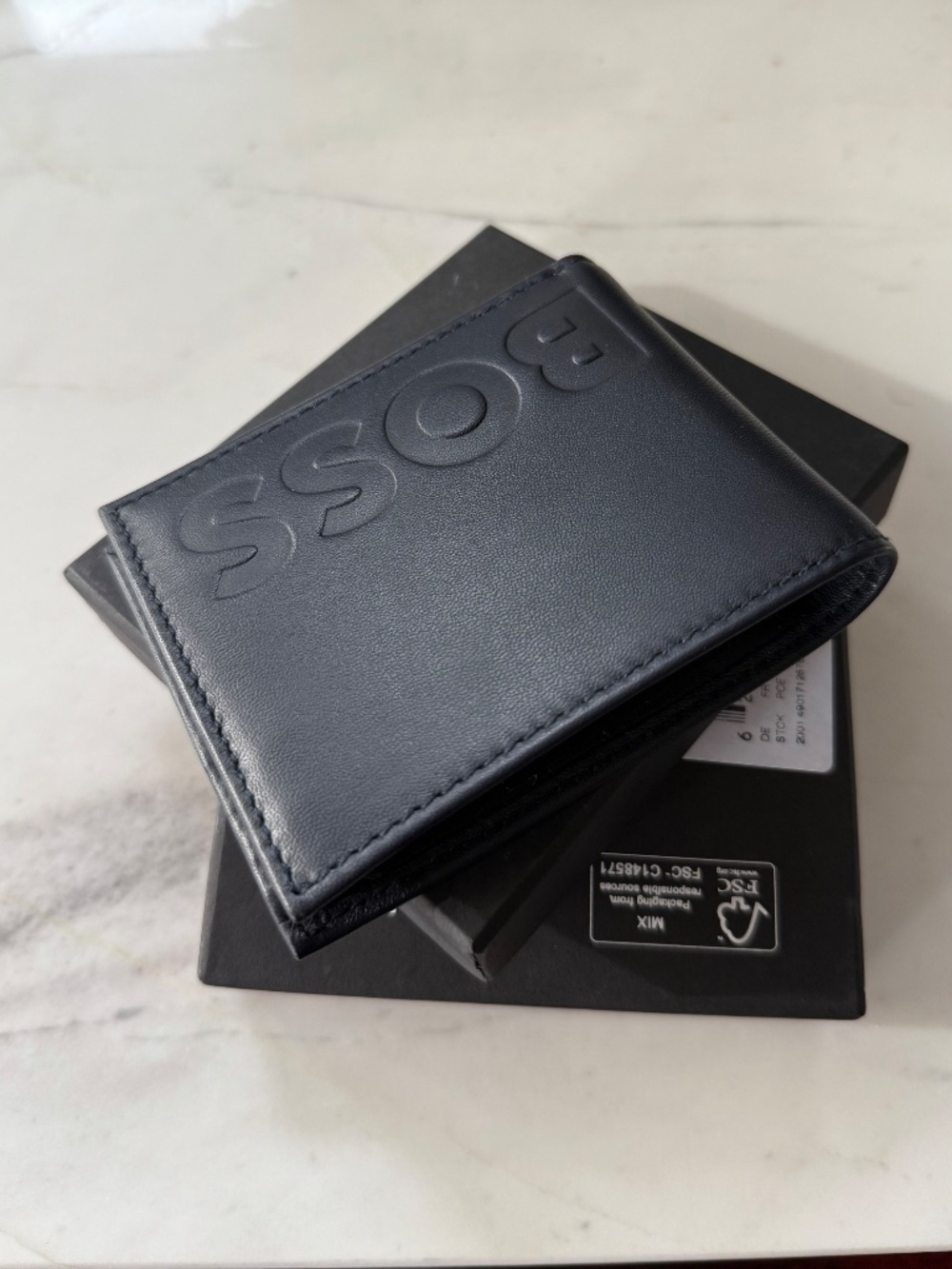 New Hugo Boss Laslo Leather Bifold Wallet - Picture 5 of 12